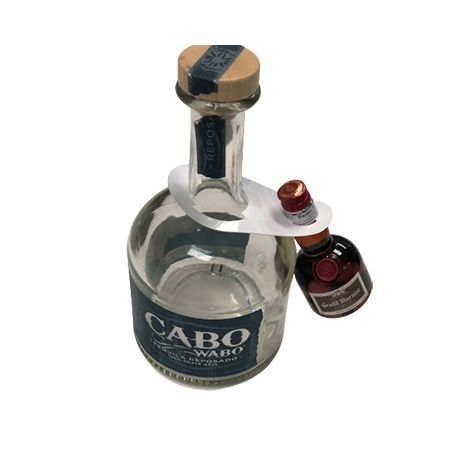Bottle Hitchhiker